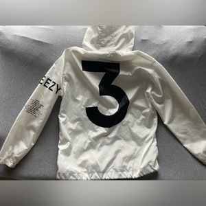 White wind breaker mens